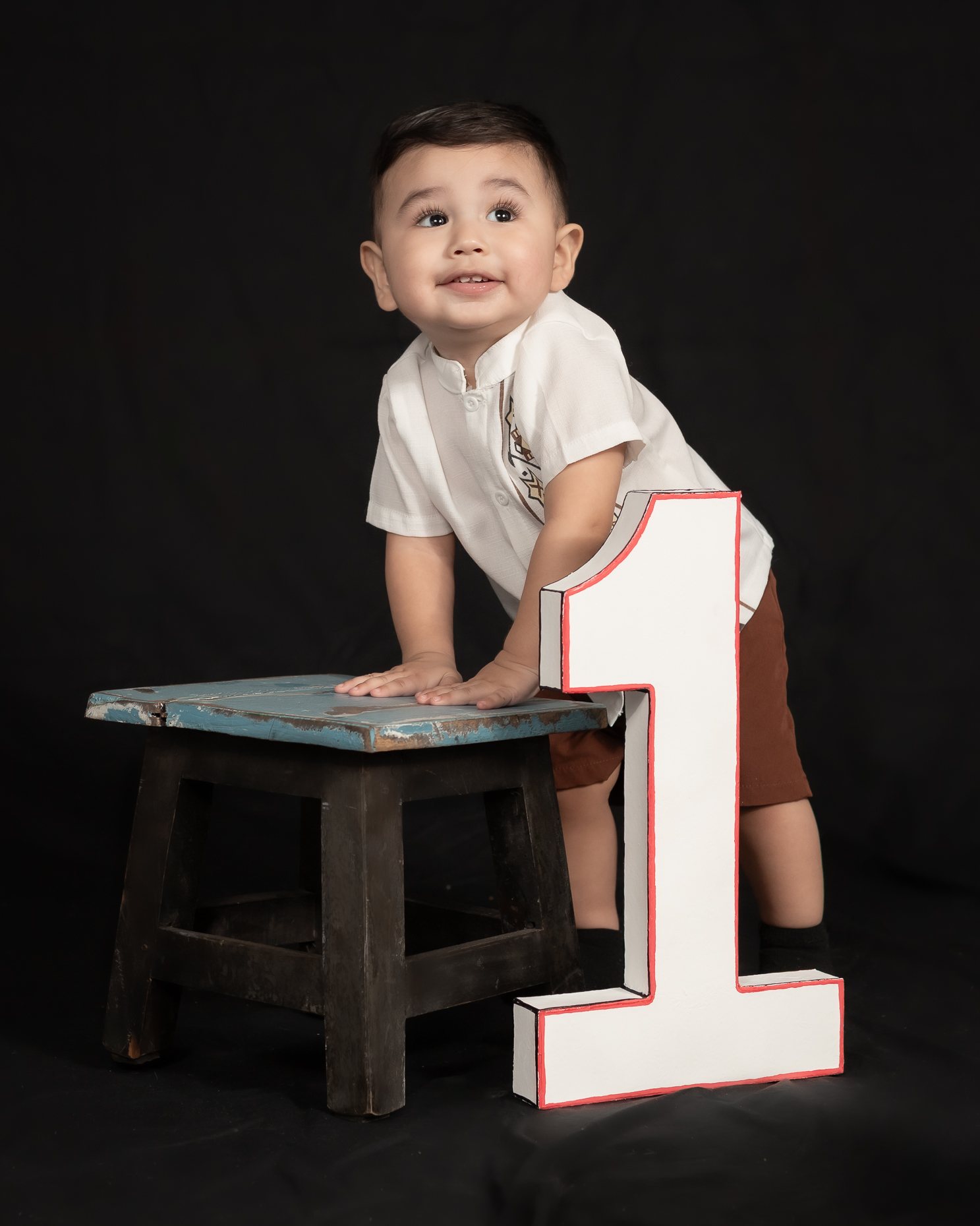 Sammy birthday portrait by Pak Studios in Arizona birthday portrait session