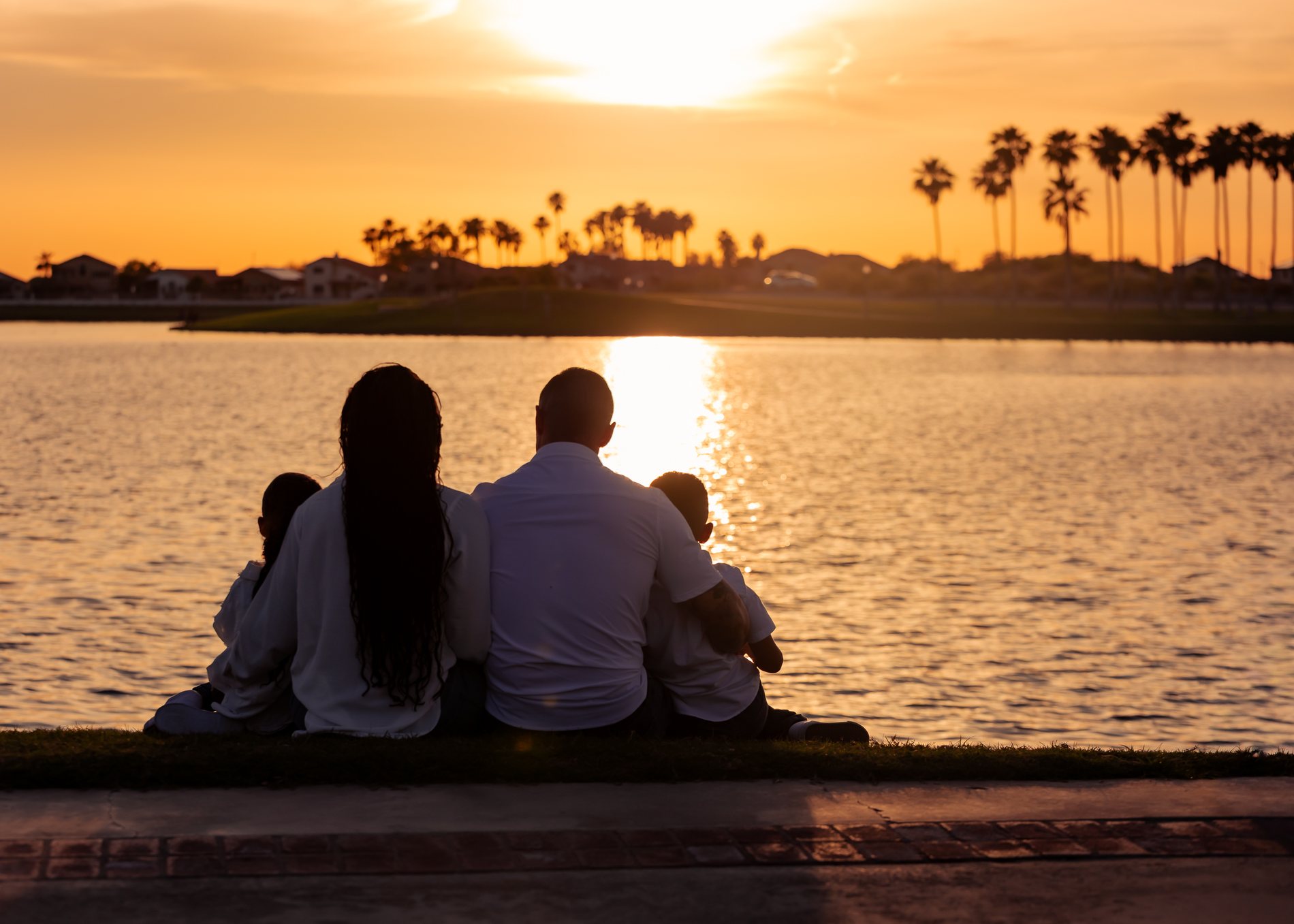 Mathena family portrait by Pak Studios in Arizona family portrait session