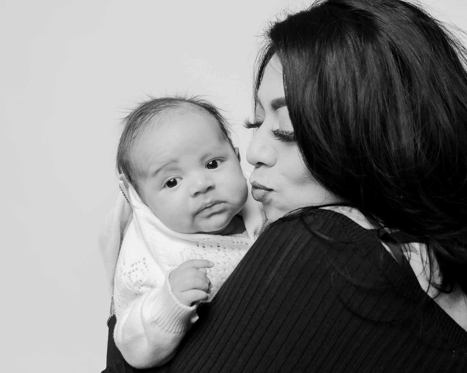 Senya family portrait by Pak Studios in Arizona family portrait session
