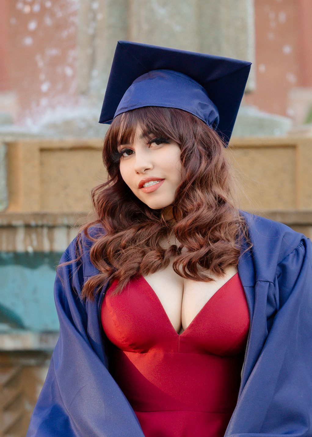Viviivette graduation portrait by Pak Studios in Arizona graduation portrait session