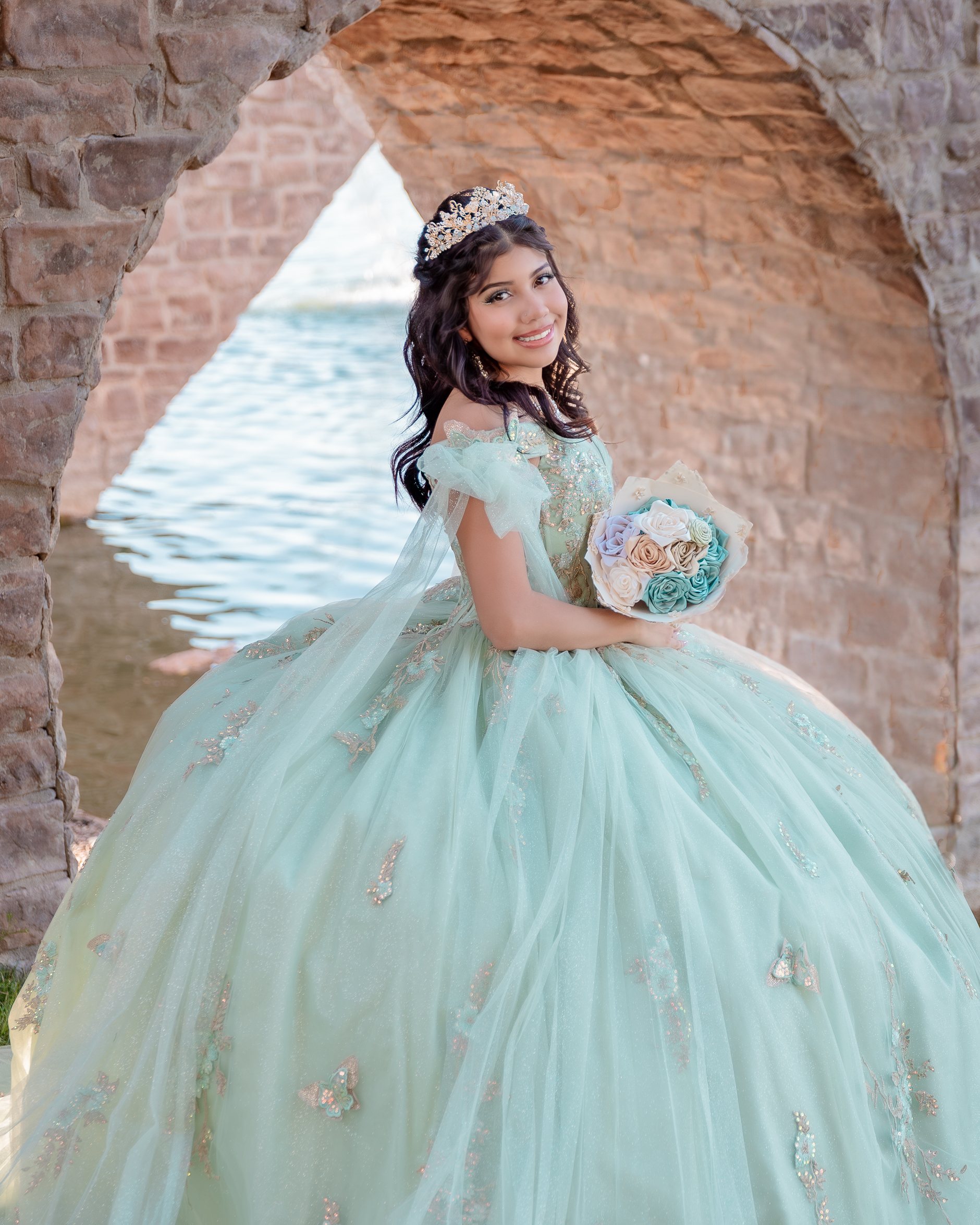 Cindy quinceañera portrait by Pak Studios in portrait session at Hotel San Carlos in Phoenix, Arizona