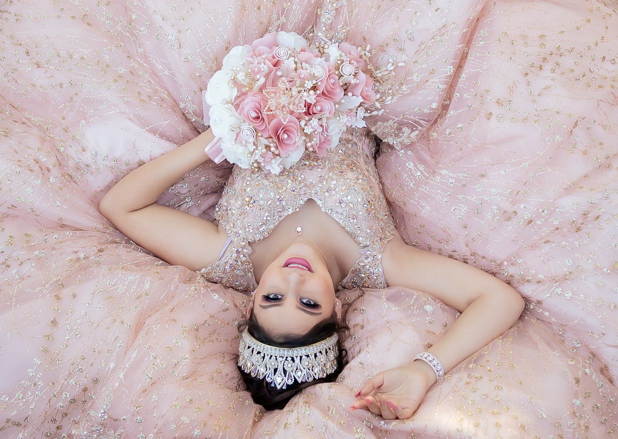 Lizette quinceañera portrait by Pak Studios in Arizona quinceañera portrait session