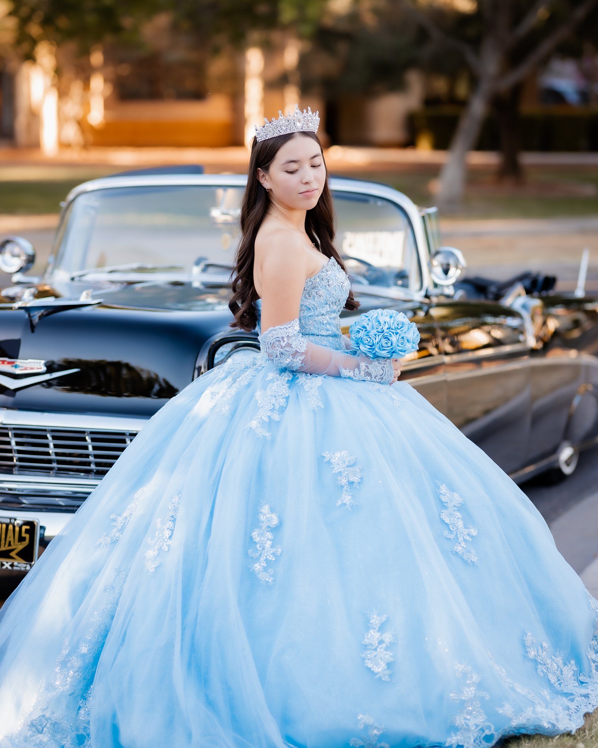 Nevaeh quinceañera portrait by Pak Studios in Arizona quinceañera portrait session