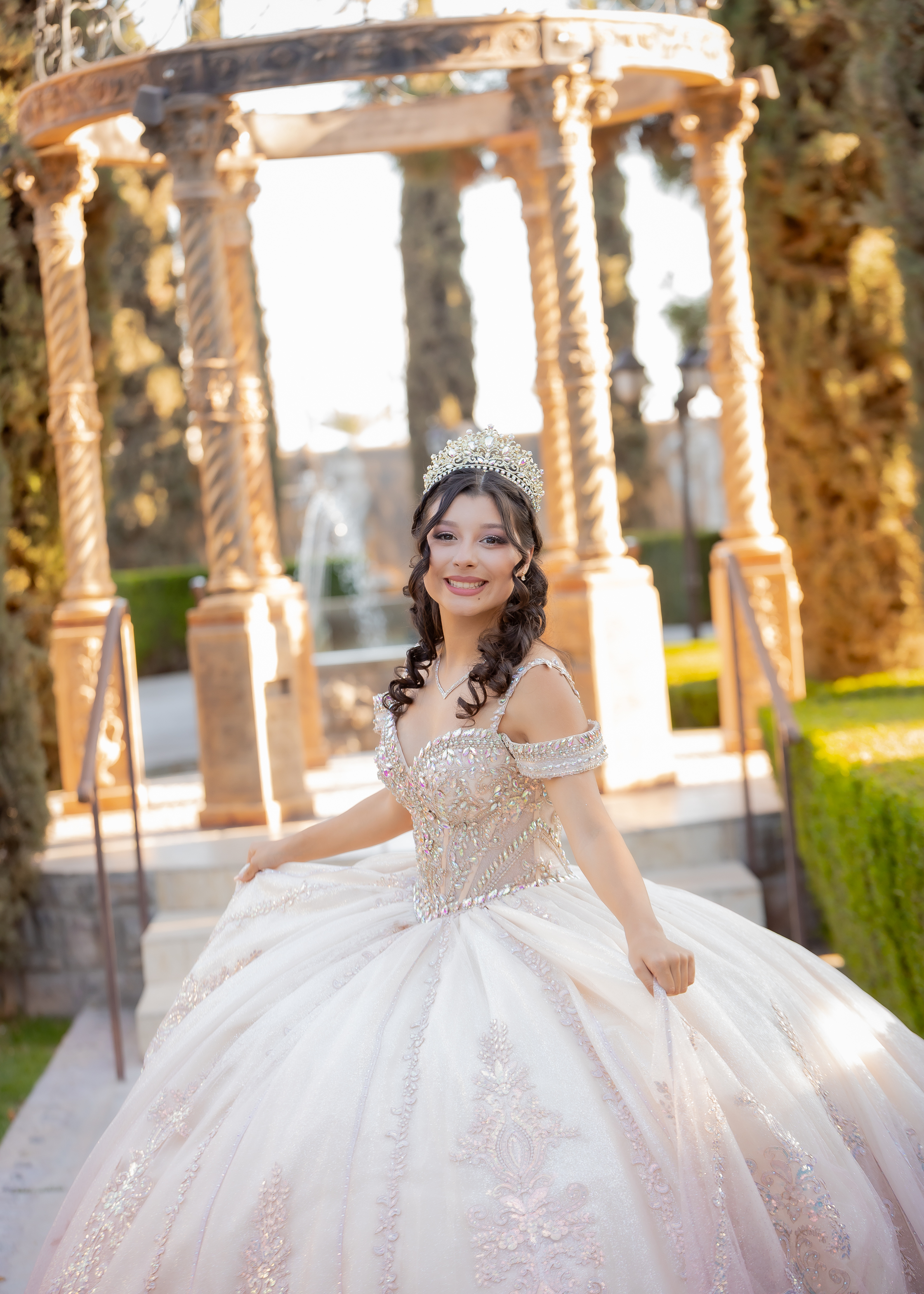 Joscelyn Quinceanera portrait by Pak Studios